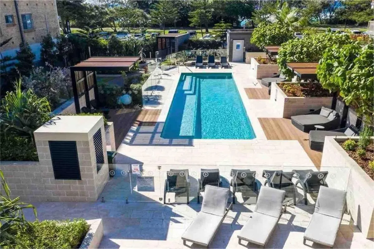 Beachfront 2 Bed At Burleigh Heads Gold Coast