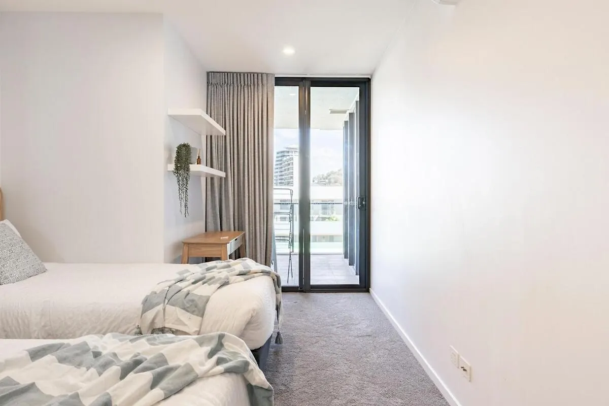 Beachfront 2 Bed At Burleigh Heads Gold Coast Austrálie
