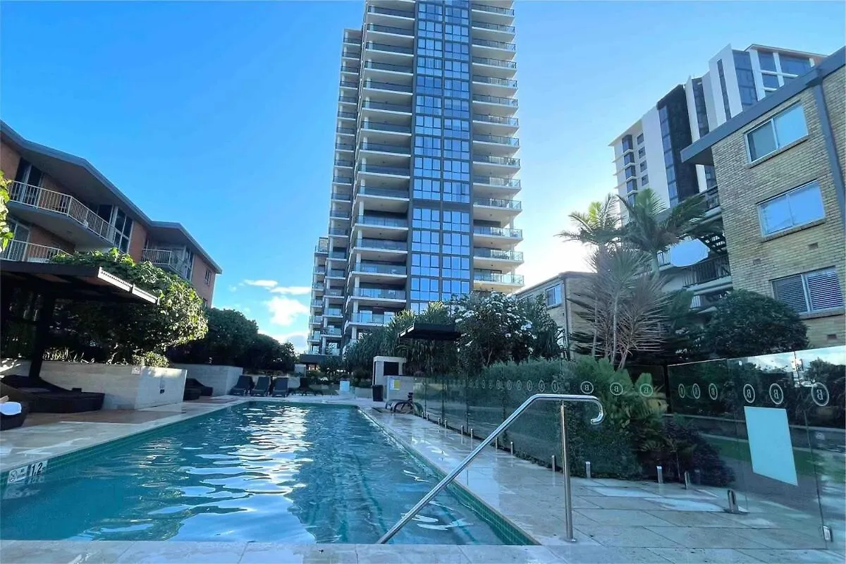 Beachfront 2 Bed At Burleigh Heads غولد كوست 0*,