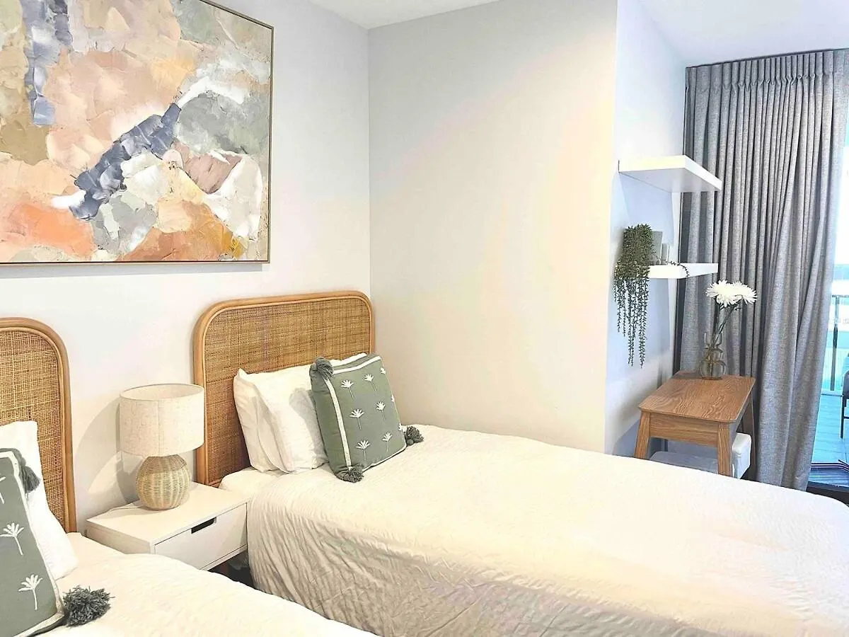 شقة Beachfront 2 Bed At Burleigh Heads غولد كوست أستراليا
