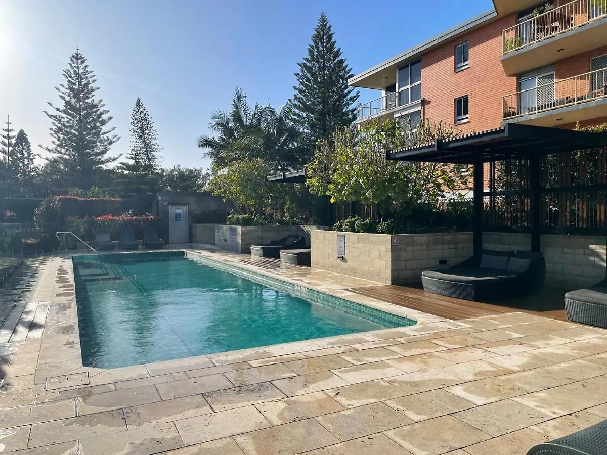 شقة Beachfront 2 Bed At Burleigh Heads غولد كوست أستراليا